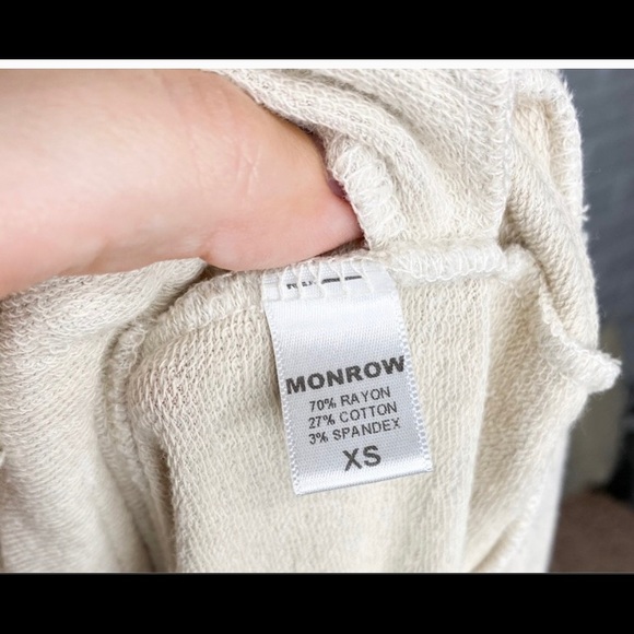 NOT FOR SALE-Monrow Revolve Mock Neck Sweater Size xs - Picture 4 of 4